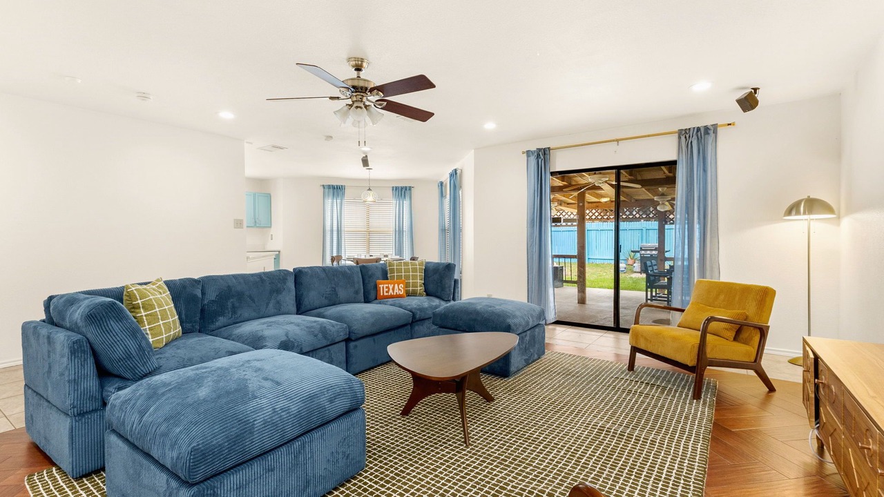 Photo of Livingroom in Wetmore