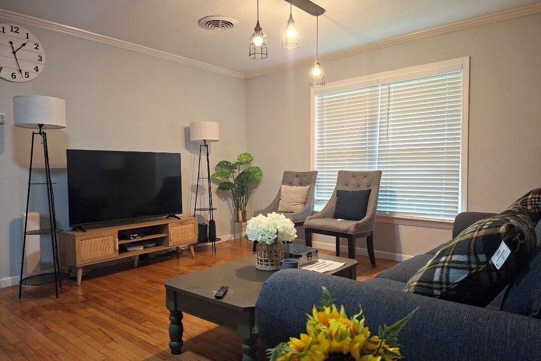 Photo of Livingroom in Beaumont