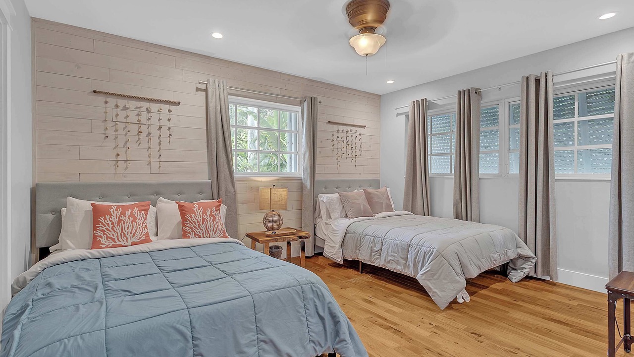 Photo of Bedroom in The Cove