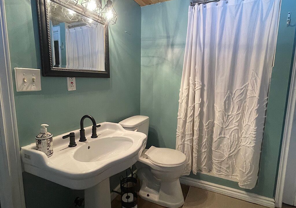 Photo of Bathroom in Maynooth