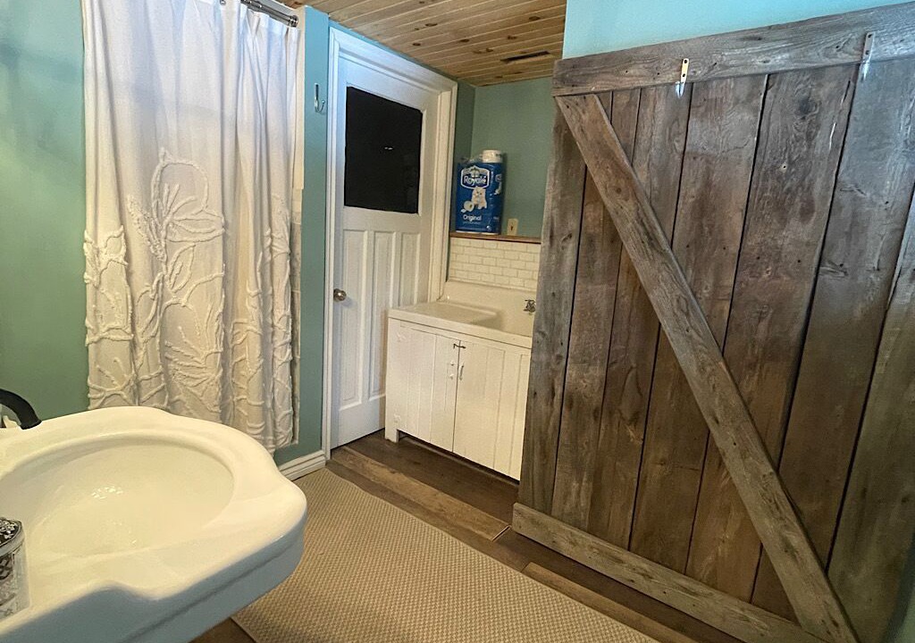 Photo of Bathroom in Maynooth