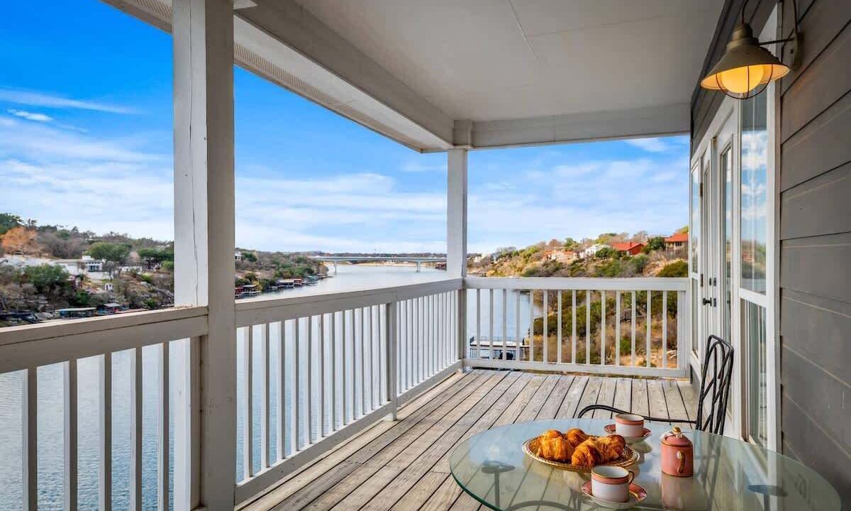 Photo of Bedroom in Marble Falls