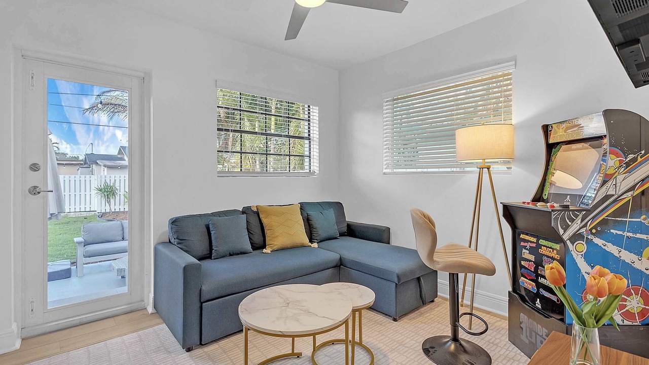 Photo of Livingroom in Miami Springs