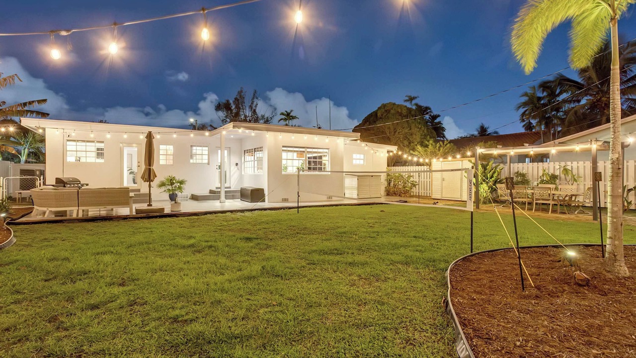Photo of Outdoor in Miami Springs