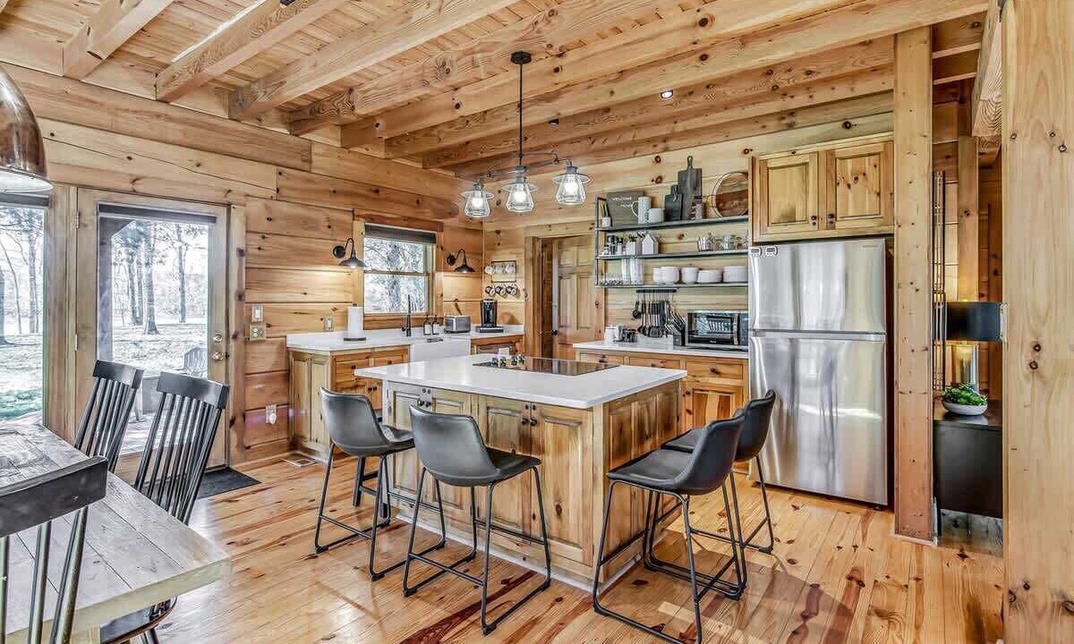 Photo of Kitchen in Castalian Springs
