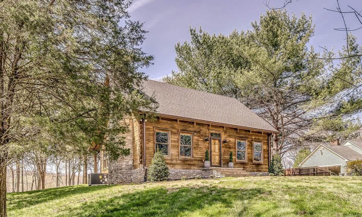 Photo of Outdoor in Castalian Springs
