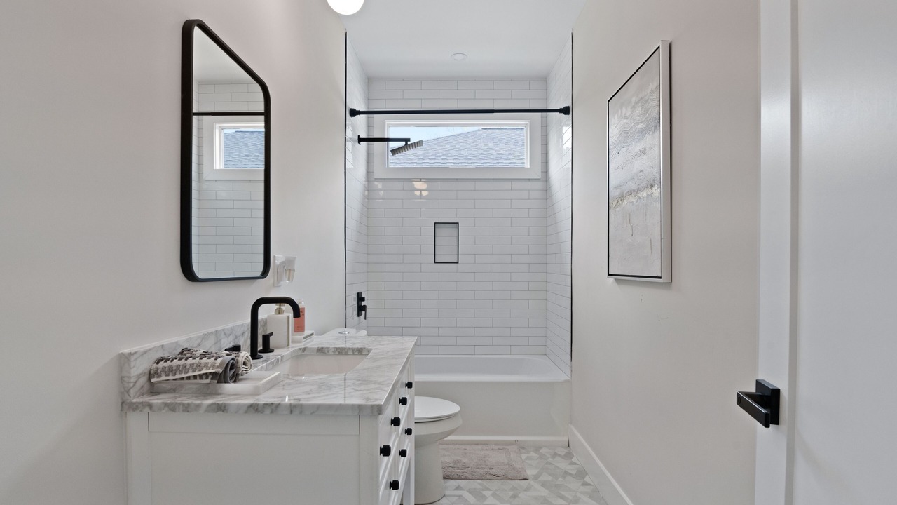 Photo of Bathroom in College Park