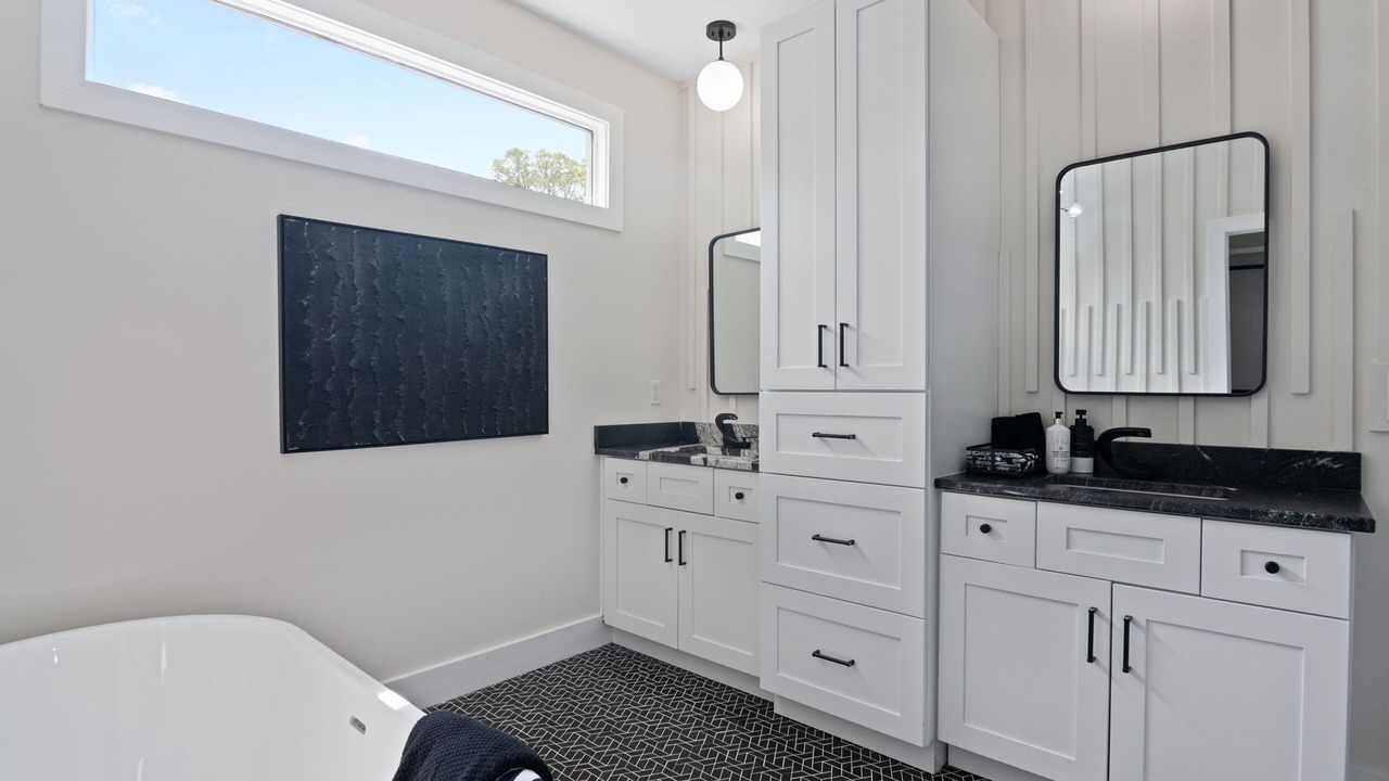 Photo of Bathroom in College Park