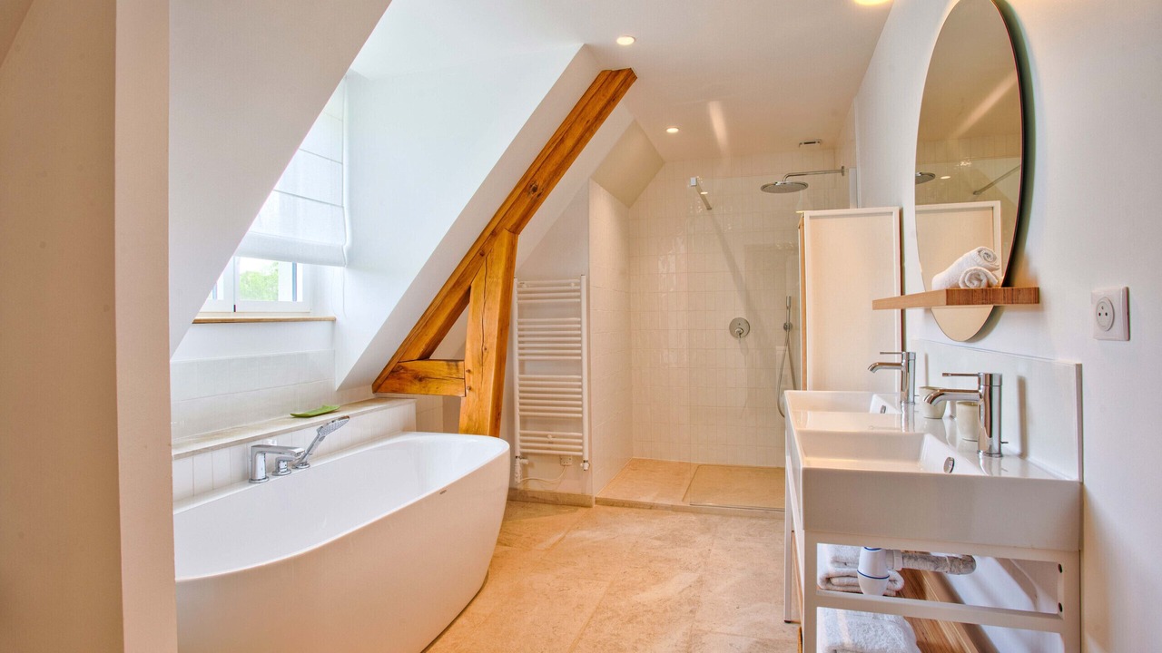 Photo of Bathroom in Tourgeville