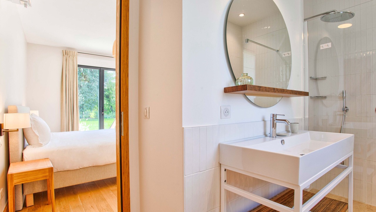 Photo of Bathroom in Tourgeville