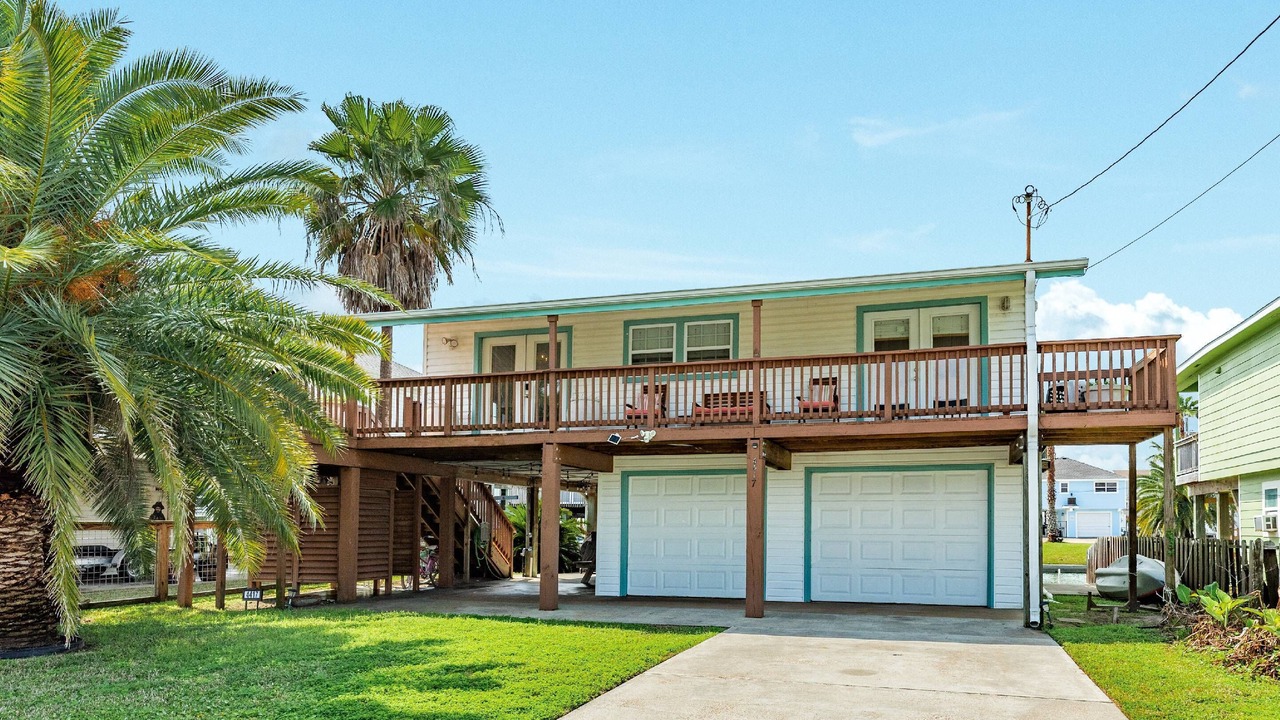 Photo of Outdoor in Jamaica Beach
