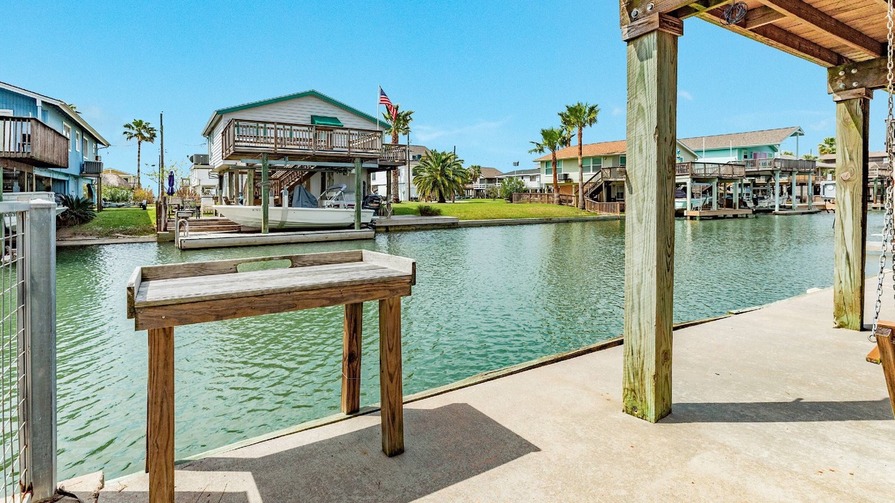 Photo of Patio Balcony in Jamaica Beach
