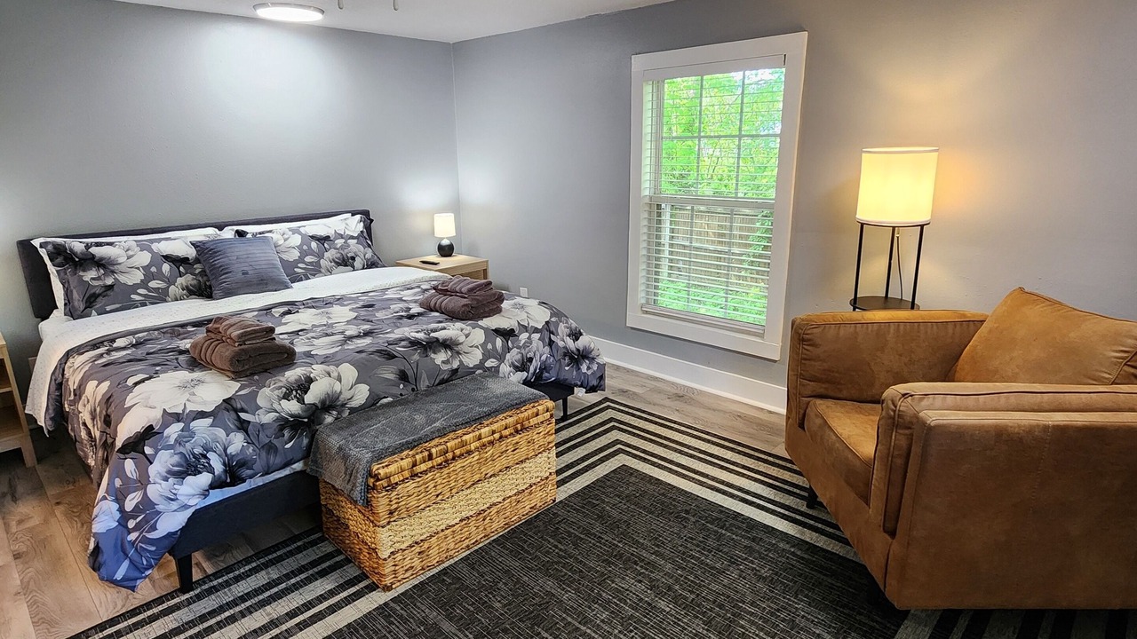 Photo of Bedroom in Cunningham