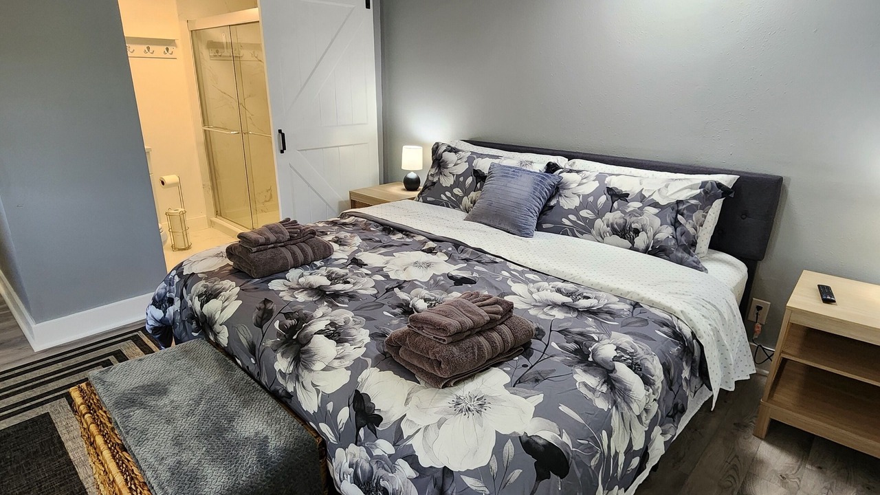 Photo of Bedroom in Cunningham