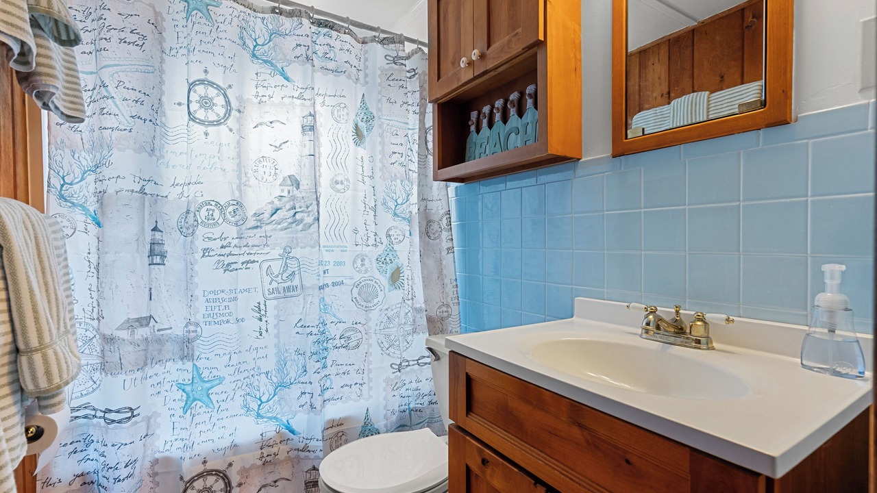Photo of Bathroom in Niantic