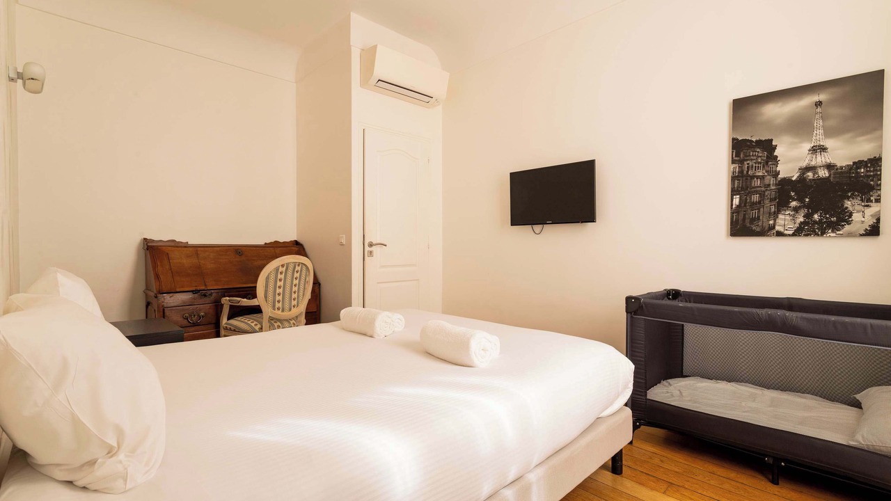 Photo of Bedroom in Ternes