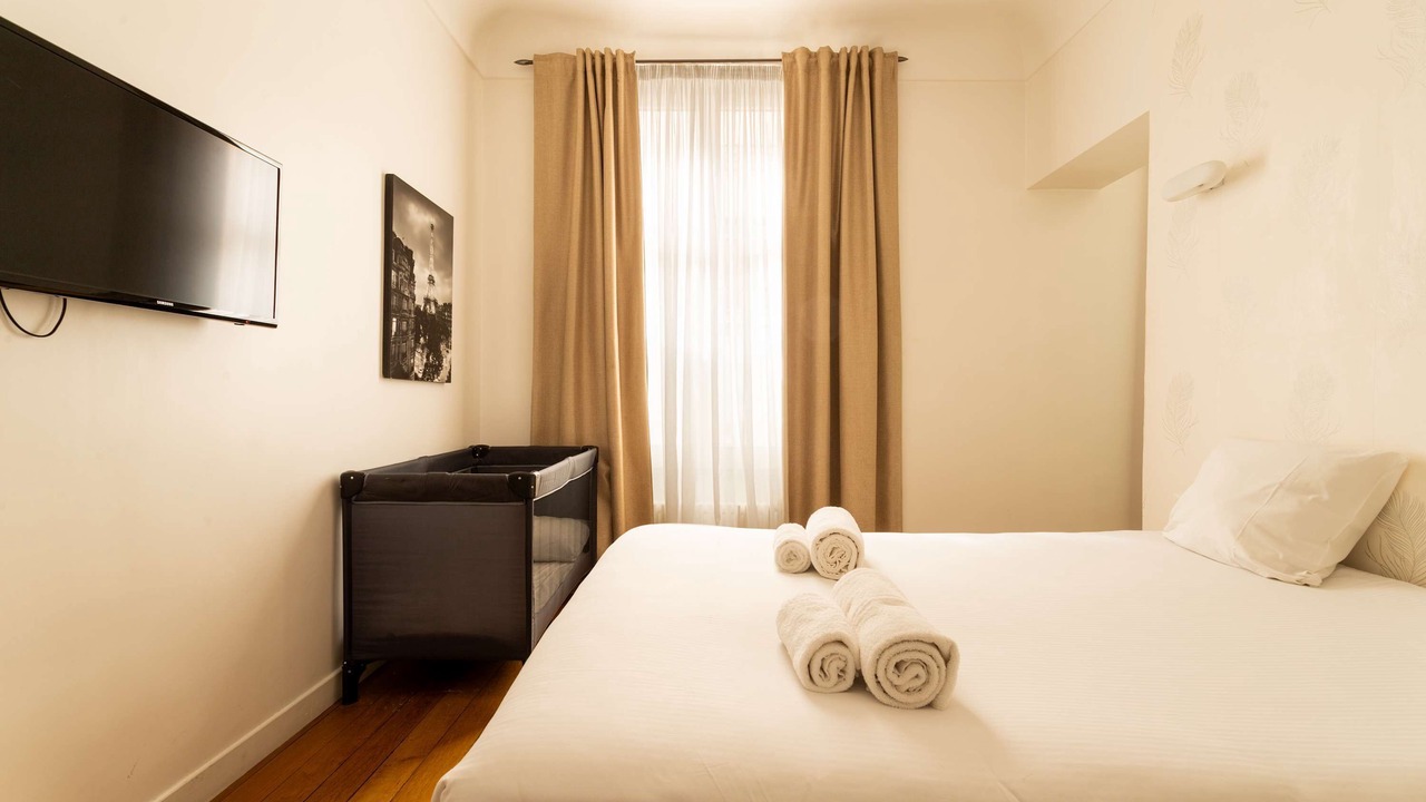 Photo of Bedroom in Ternes