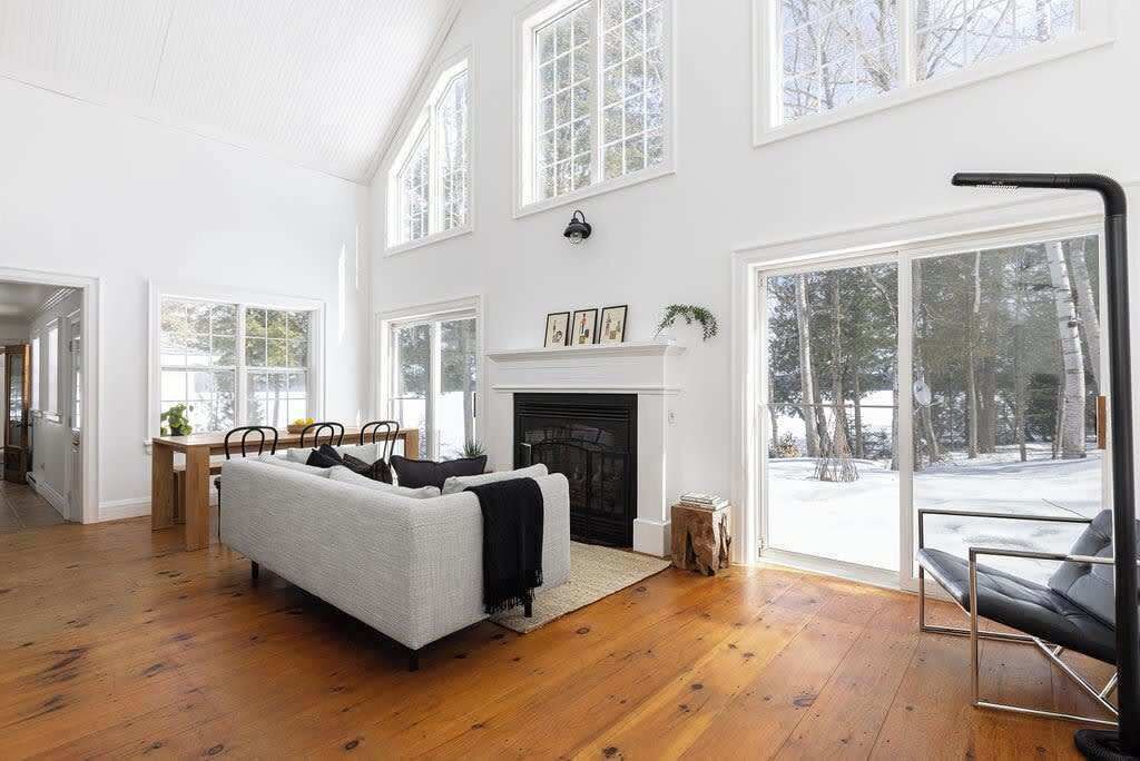 Photo of Livingroom in Baysville