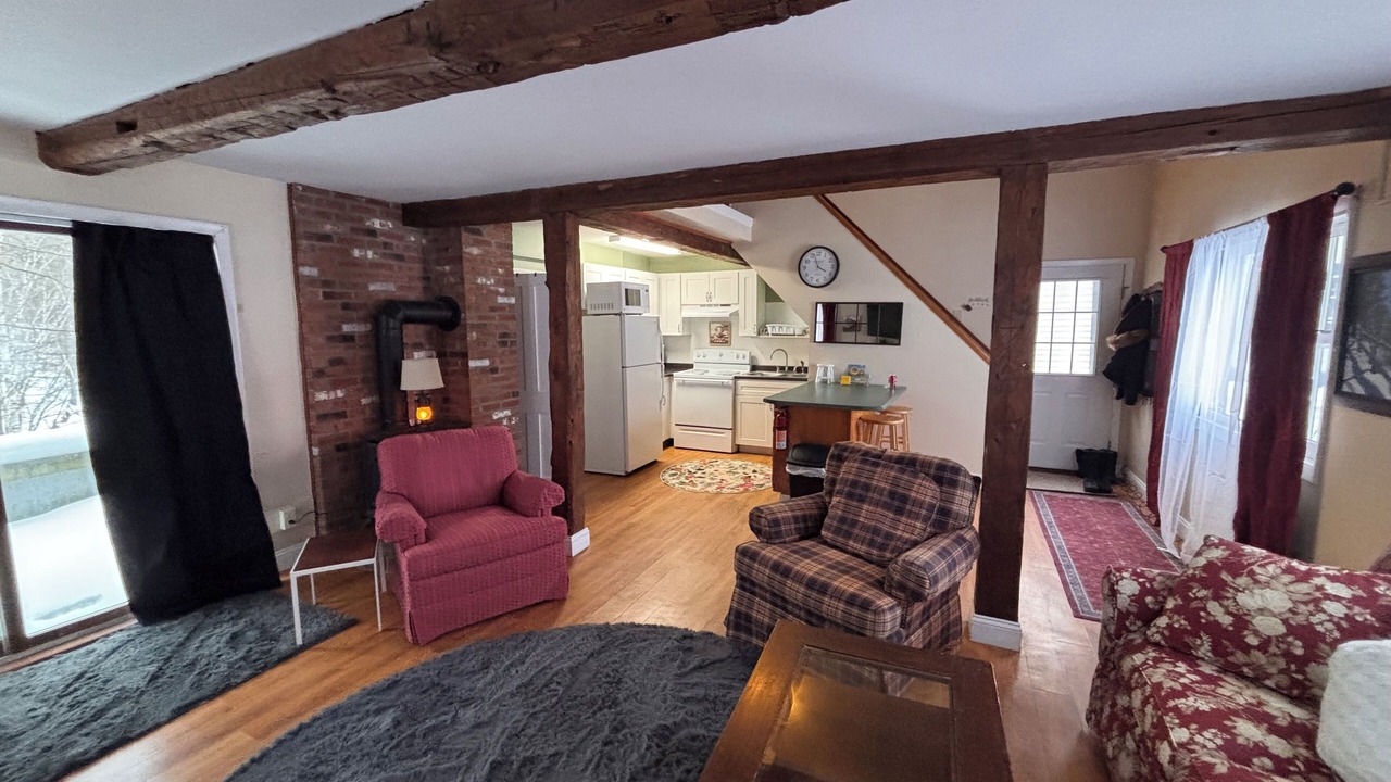 Photo of Livingroom in Newport