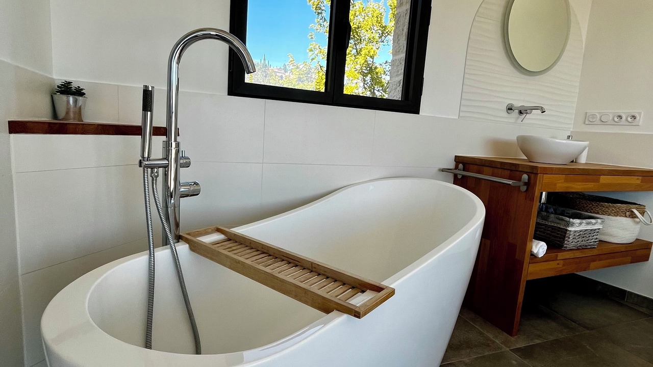 Photo of Bathroom in Sampzon