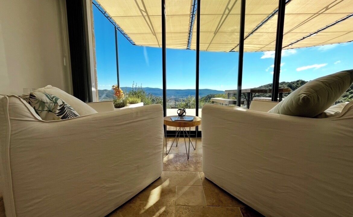 Photo of Livingroom in Sampzon