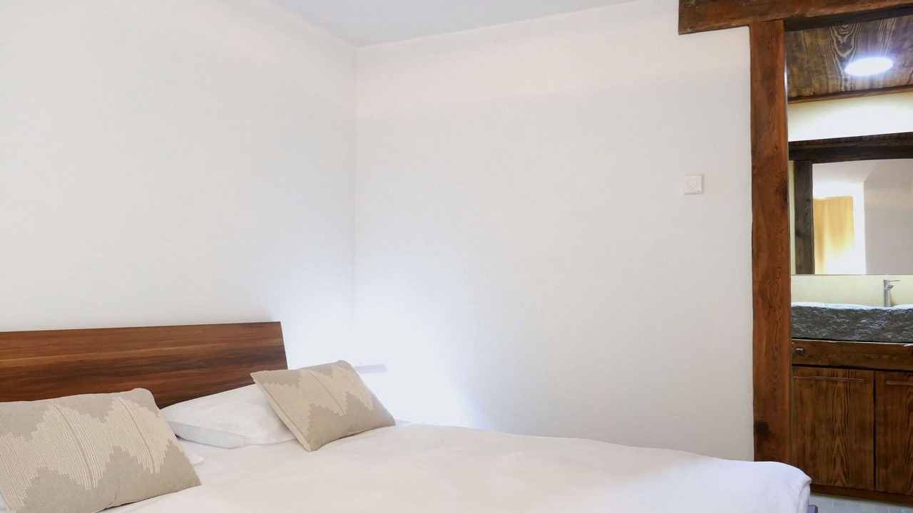 Photo of Bedroom in Mairengo