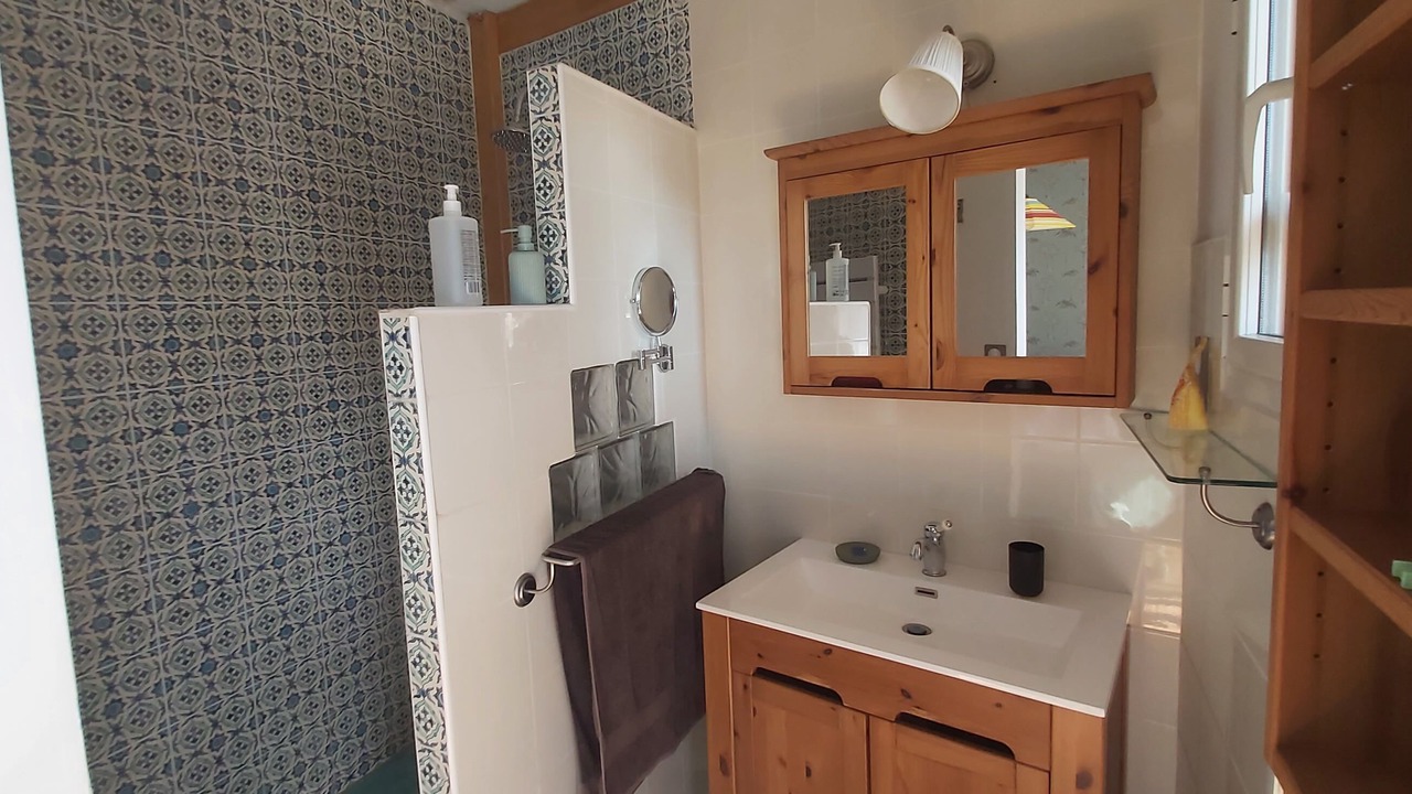 Photo of Bathroom in Nerac