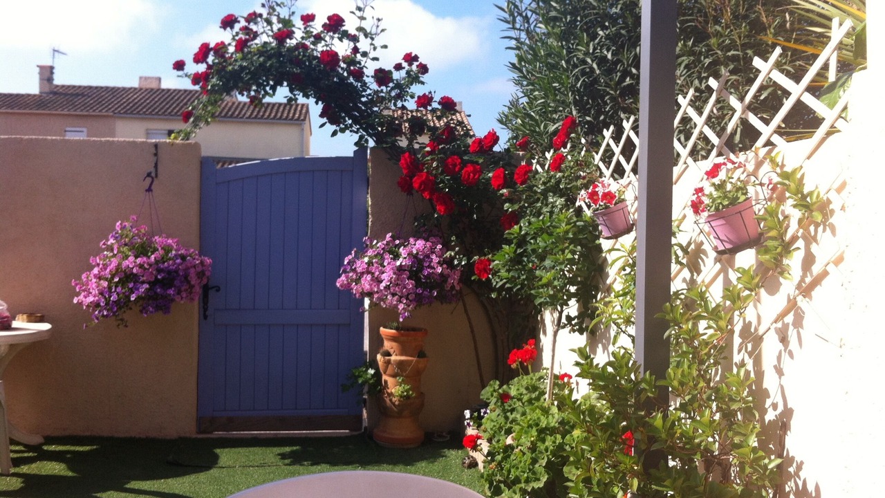 Photo of Patio Balcony in Les Arenes