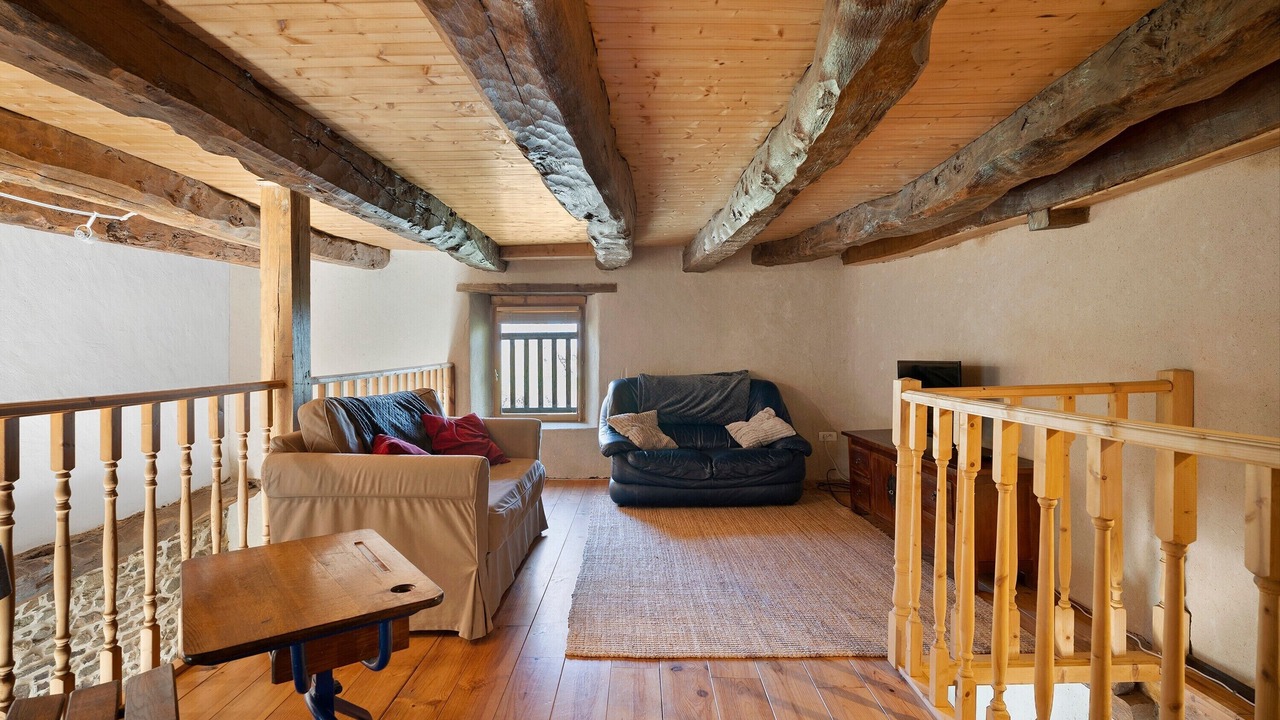 Photo of Livingroom in Saint-Thual