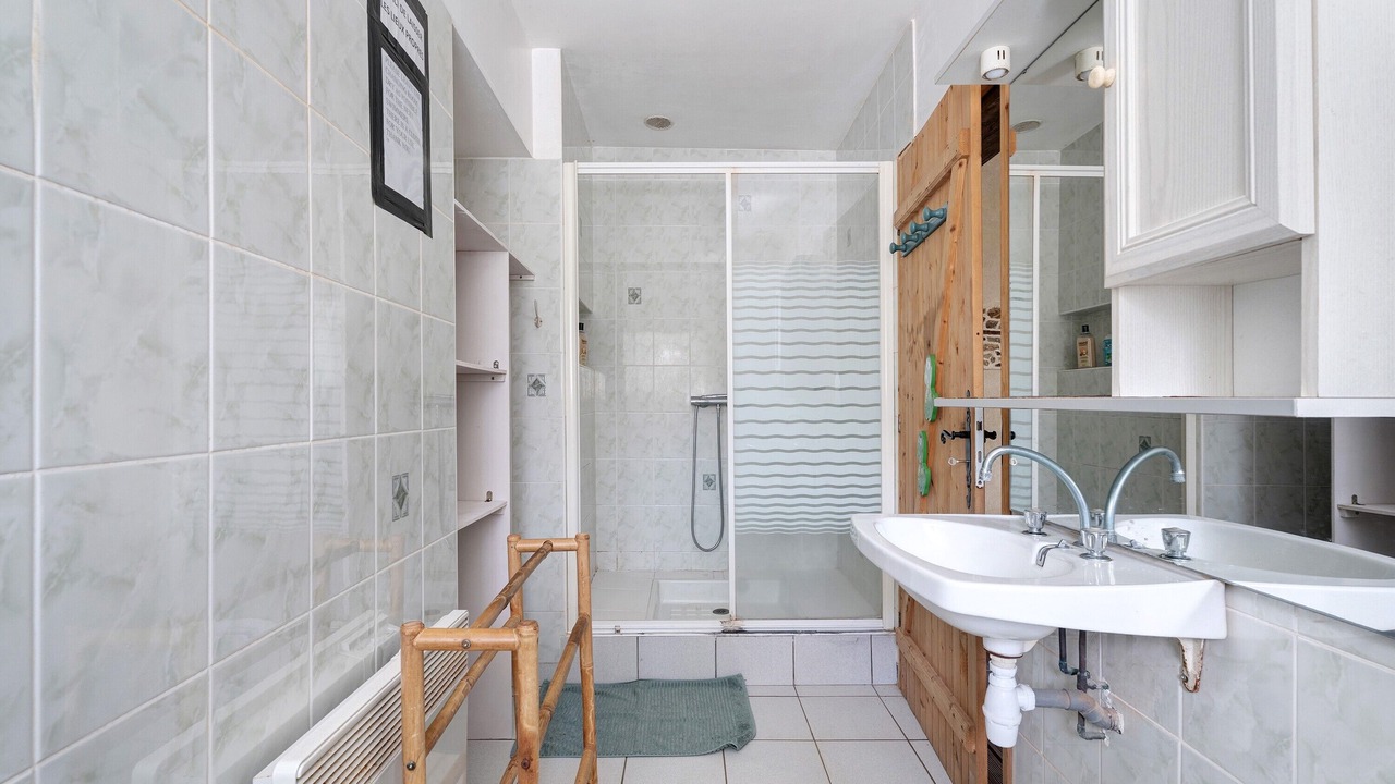 Photo of Bathroom in Saint-Thual
