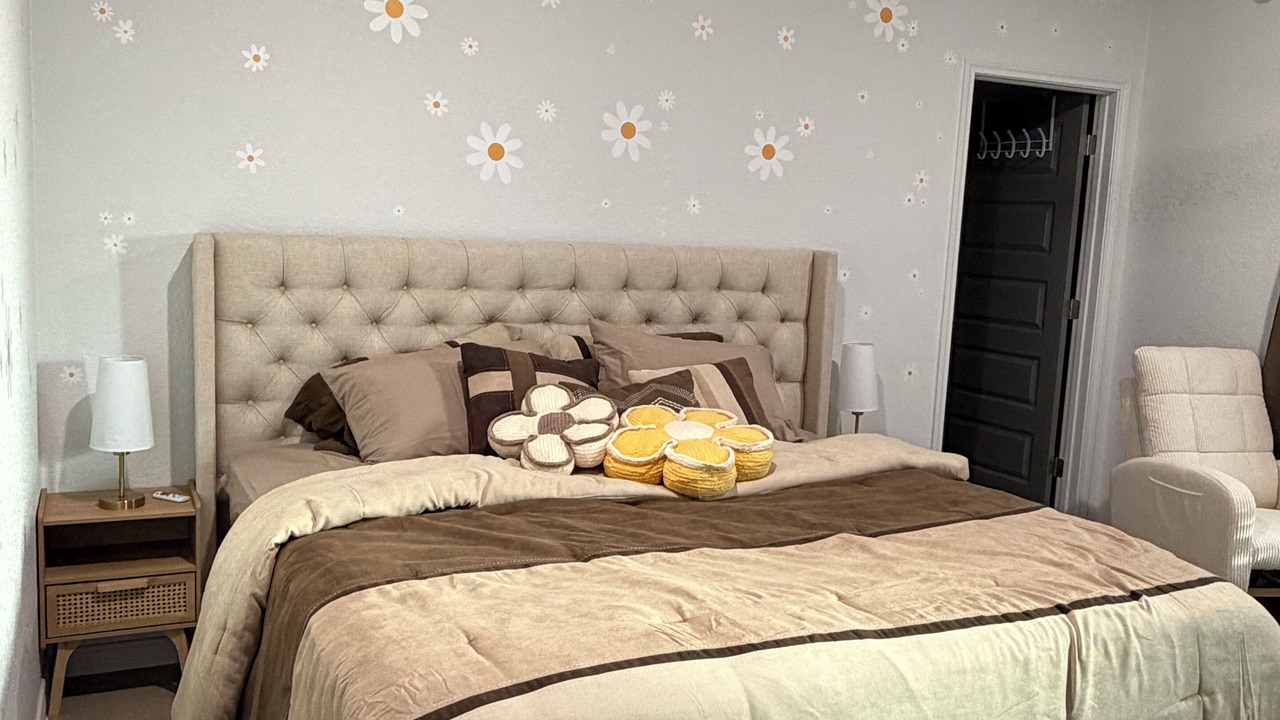 Photo of Bedroom in Temple