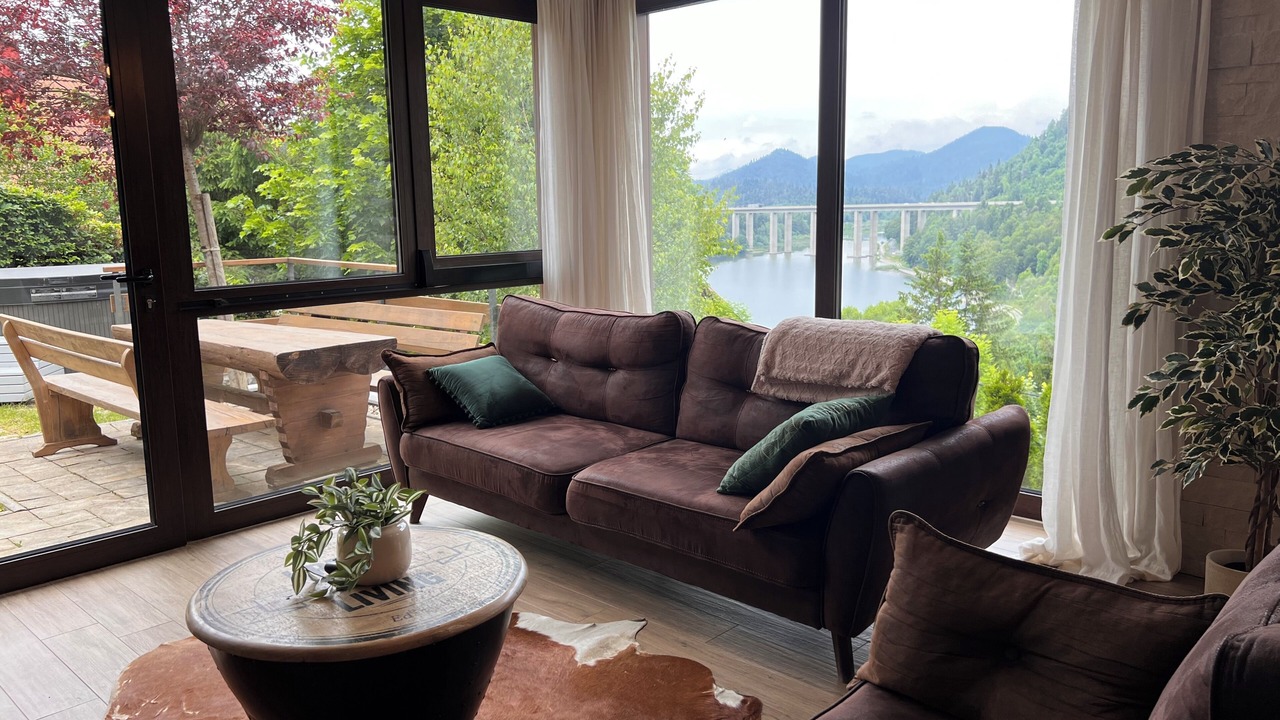 Photo of Livingroom in Fuzine