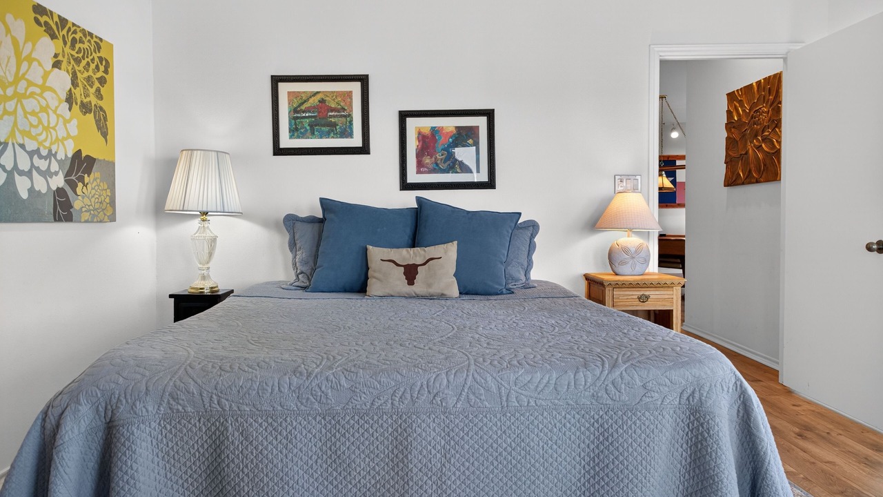 Photo of Bedroom in Horseshoe Bay