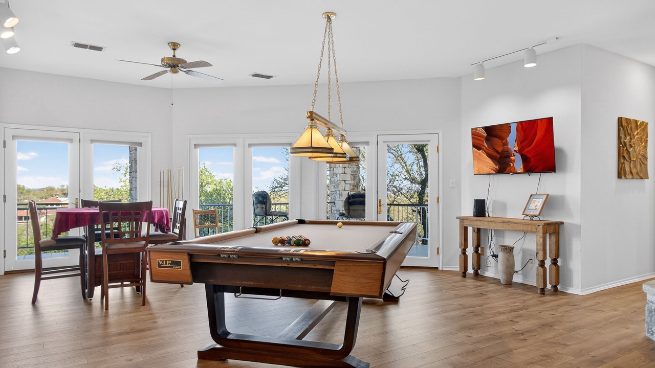 Photo of Bedroom in Horseshoe Bay