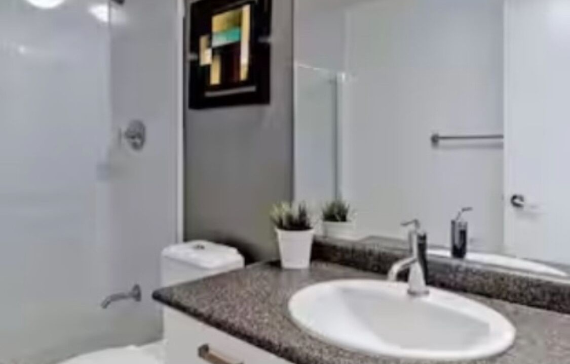 Photo of Bathroom in Bay Street Corridor