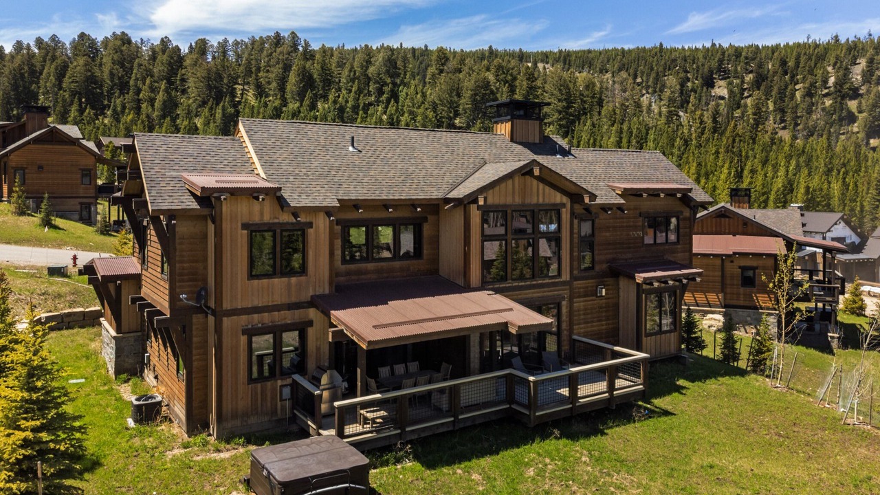 Photo of Outdoor in Spanish Peaks