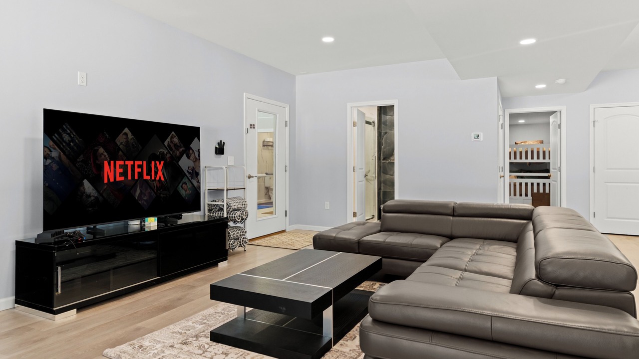 Photo of Livingroom in Long Pond