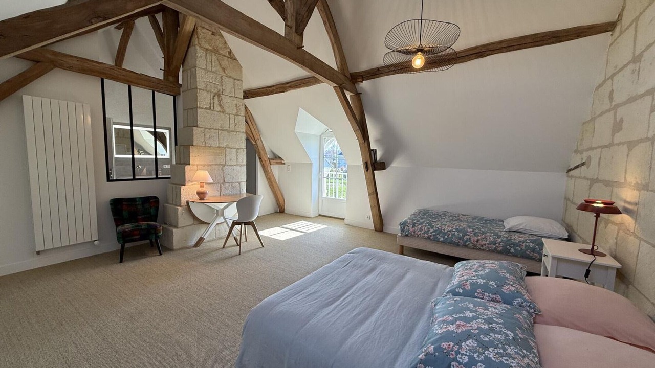 Photo of Bedroom in La Chapelle-sur-Loire
