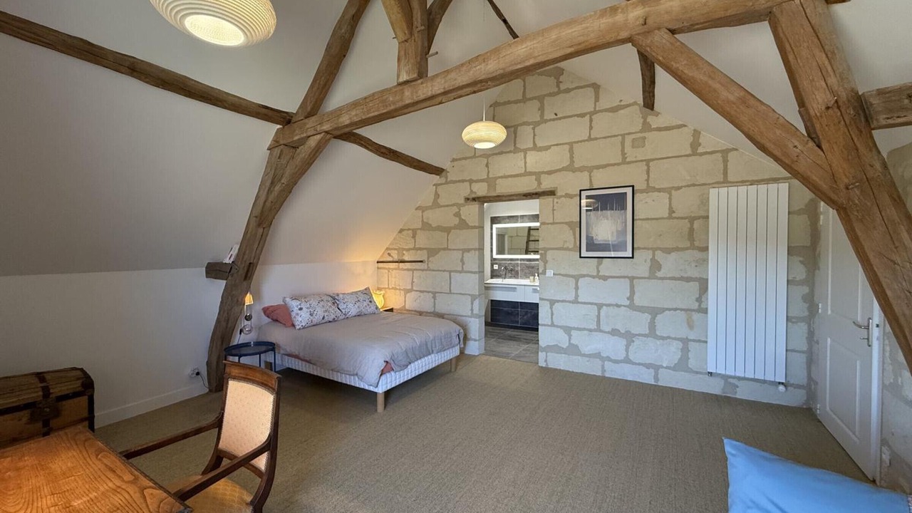 Photo of Bedroom in La Chapelle-sur-Loire
