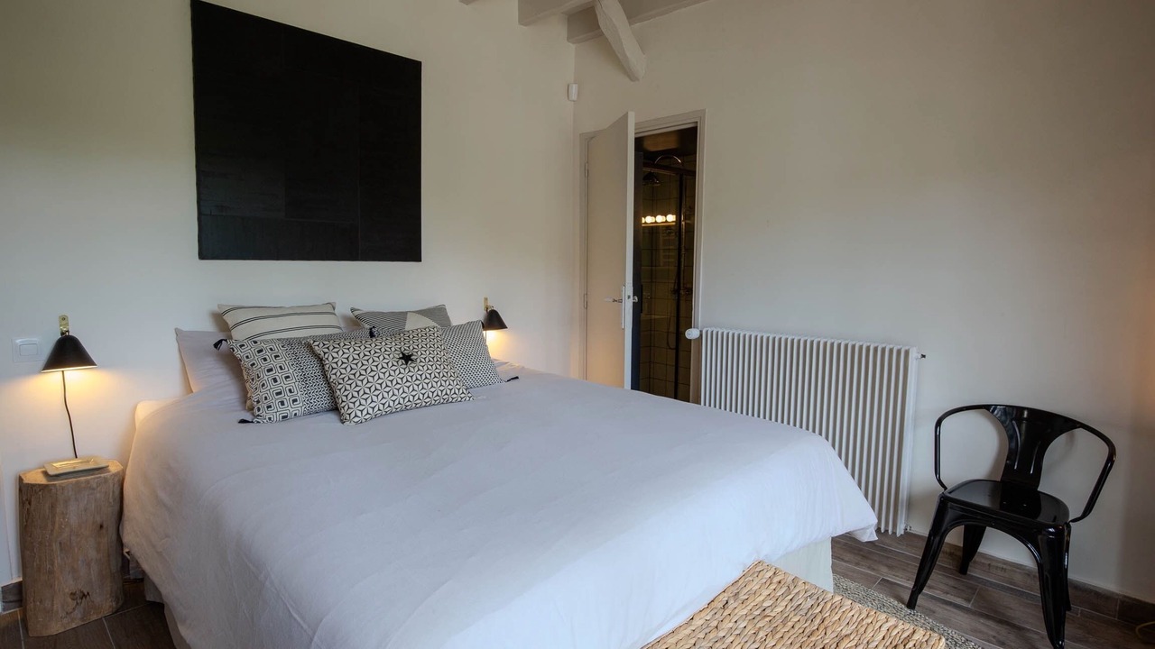 Photo of Bedroom in Jouars-Pontchartrain