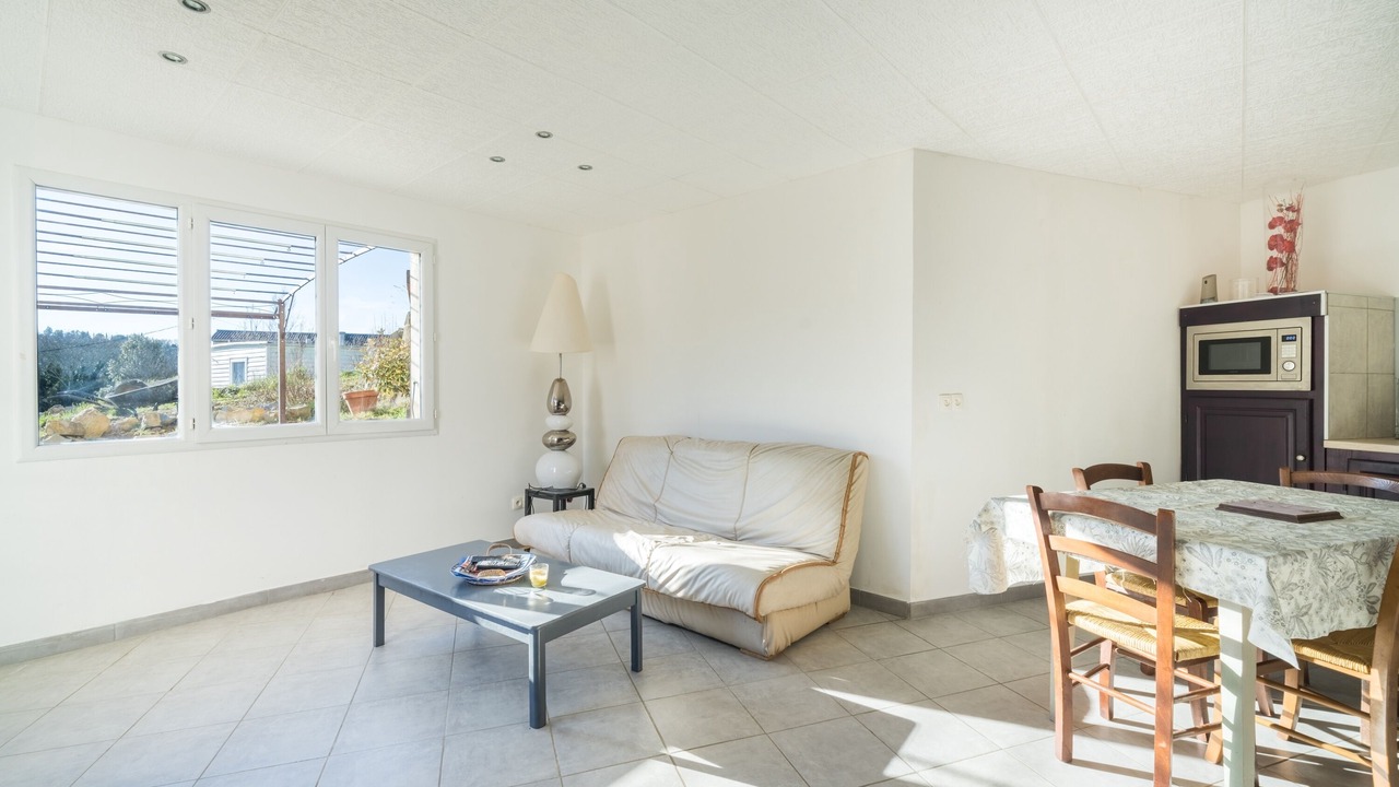 Photo of Livingroom in Villeneuve-de-Berg