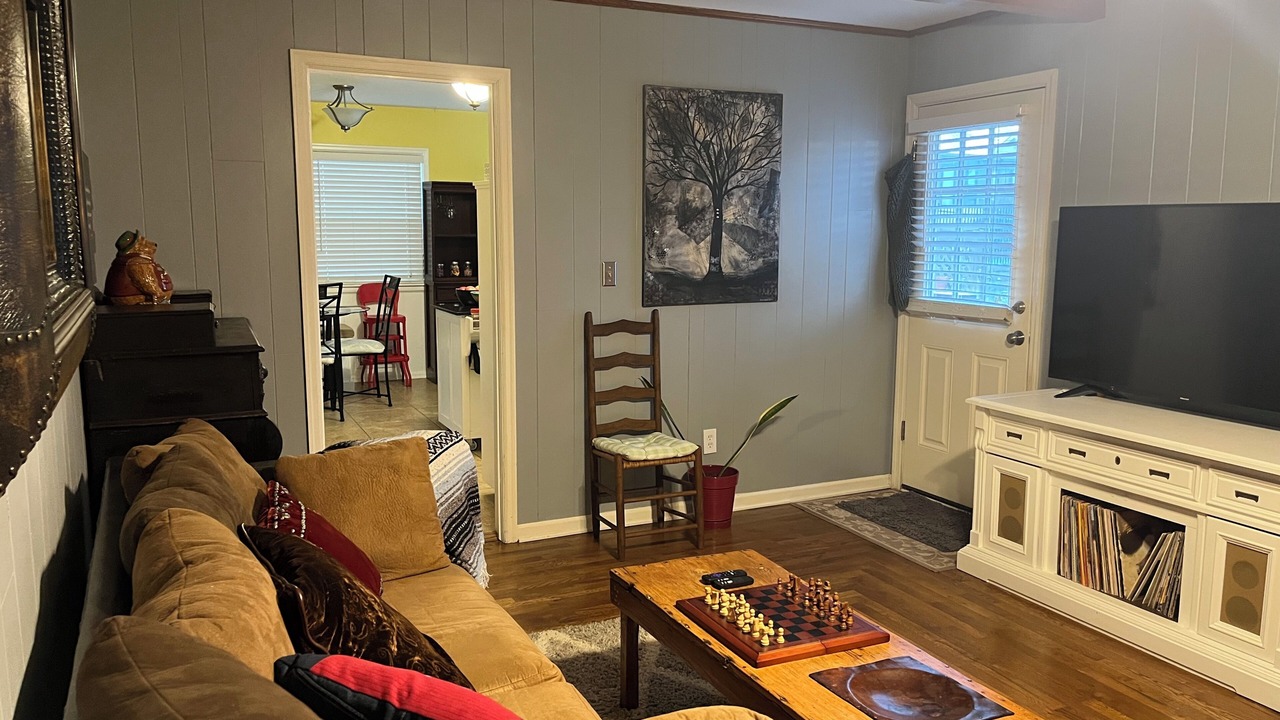 Photo of Livingroom in Bel-air Heights