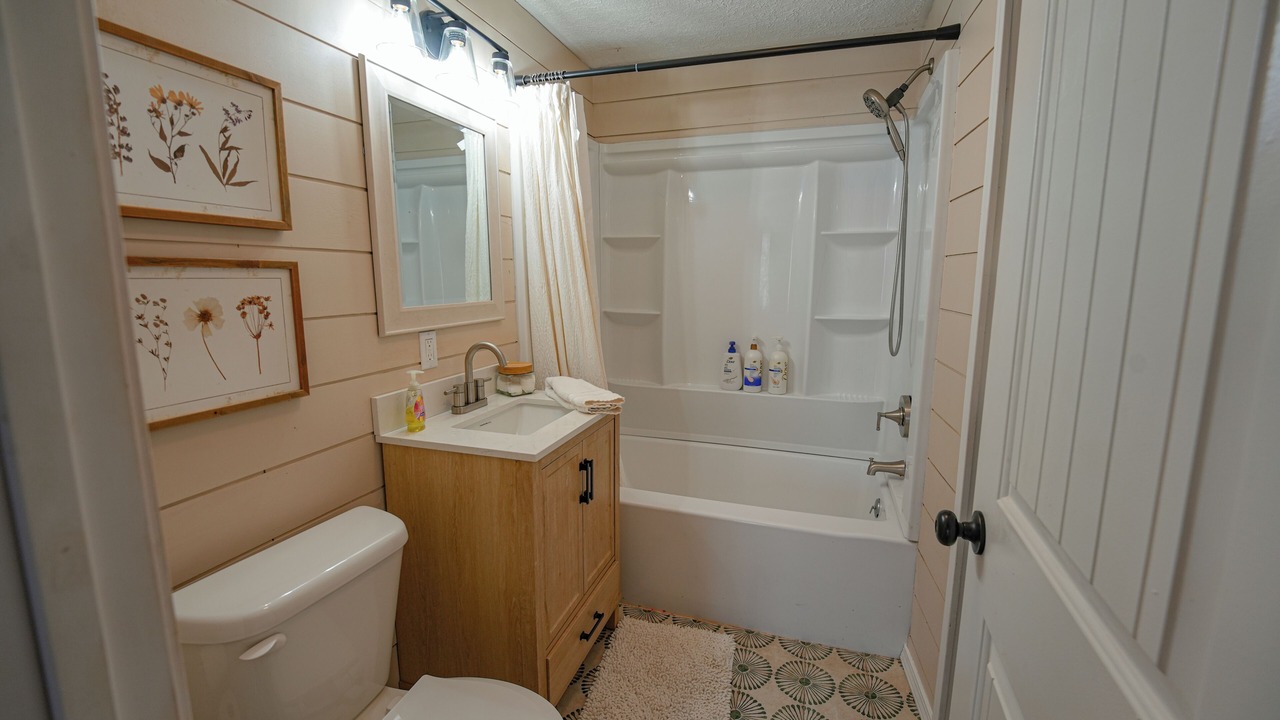 Photo of Bathroom in Eucha