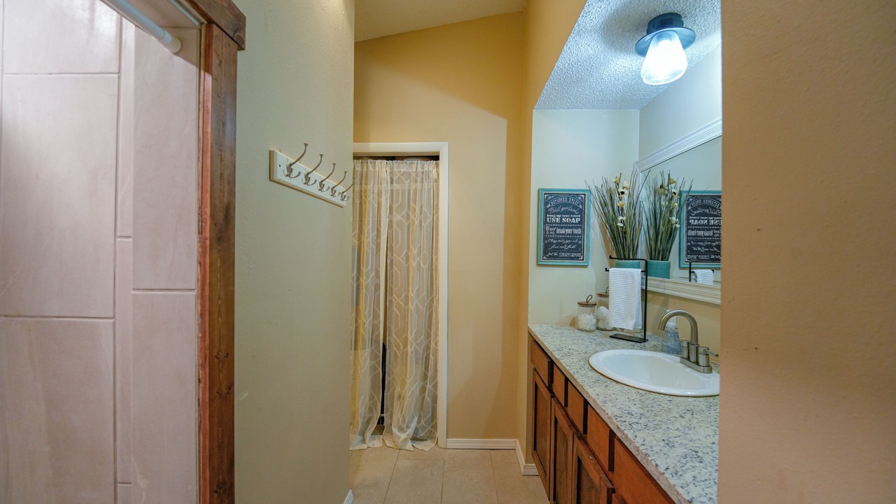 Photo of Bathroom in Eucha