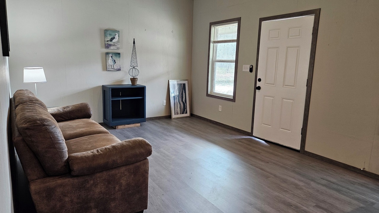 Photo of Livingroom in Tyler