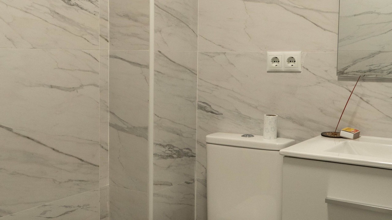Photo of Bathroom in Jewish Quarter