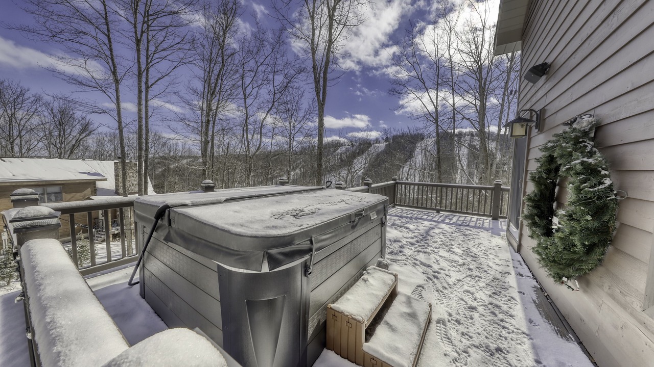 Photo of Patio Balcony in Ellicottville