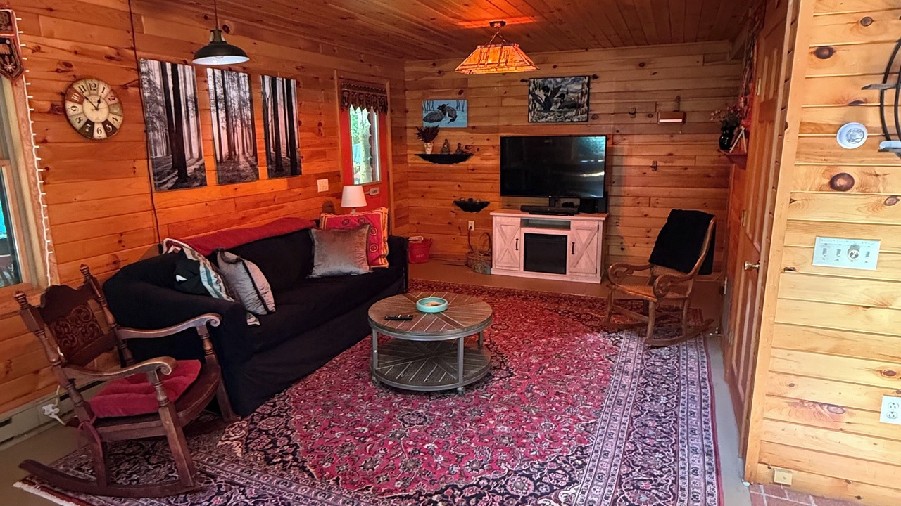 Photo of Livingroom in Saranac Lake