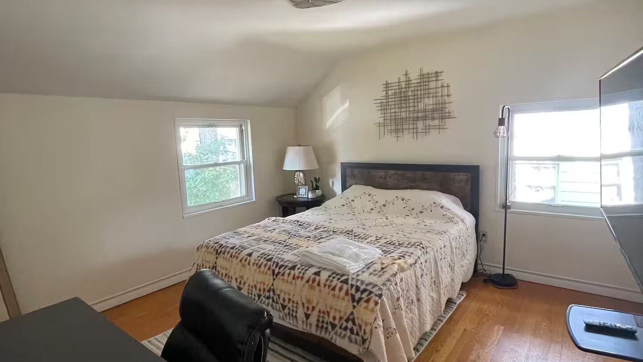Photo of Bedroom in Arlington