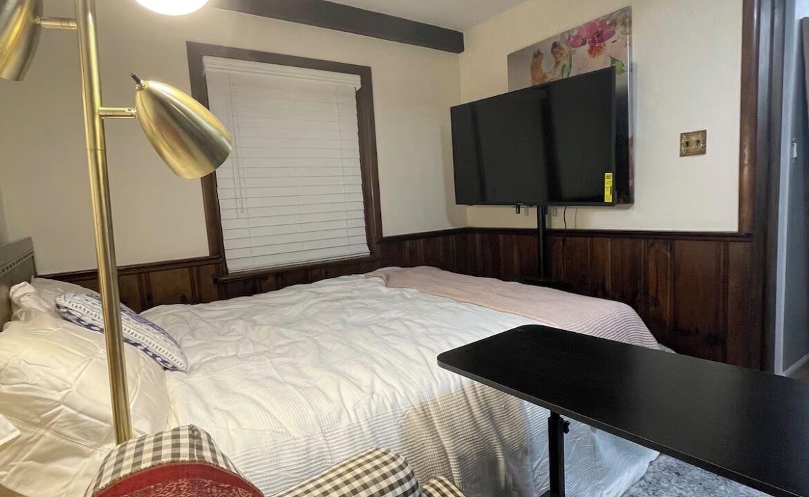Photo of Bedroom in Arlington